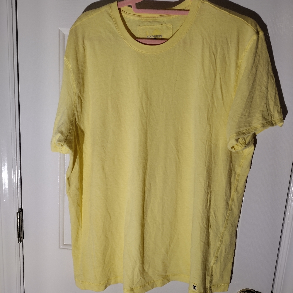 Express Short Sleeve Yellow T Shirt Size  XL